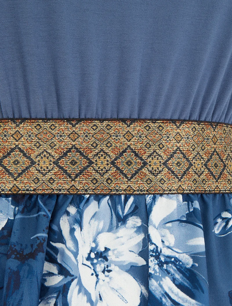 Bedruckter Blumen-Jumpsuit mit fantasievollen Trägern - Blau