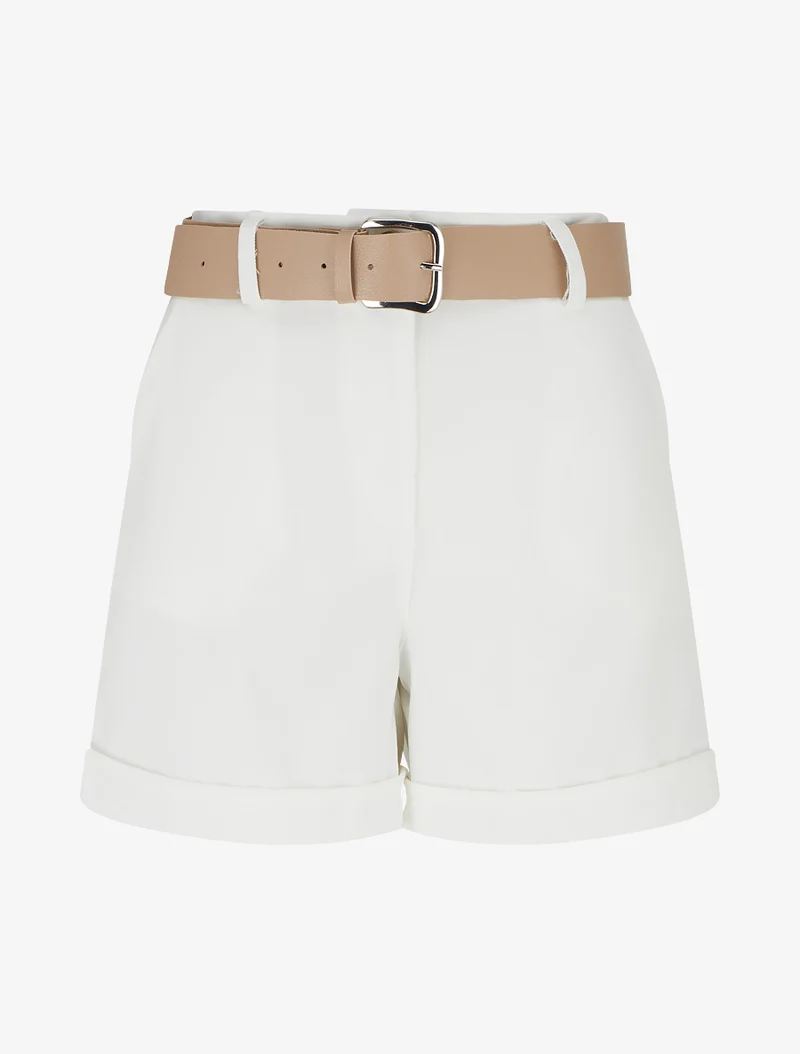 Gürtelte einfarbige Shorts mit Saum - Weiß