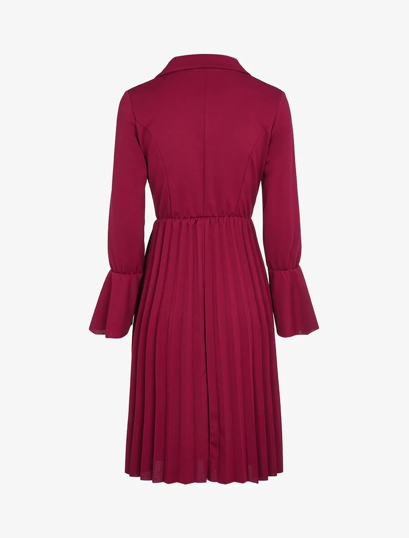 Offiziersstil-Kleid mit plissiertem Saum - Weinrot