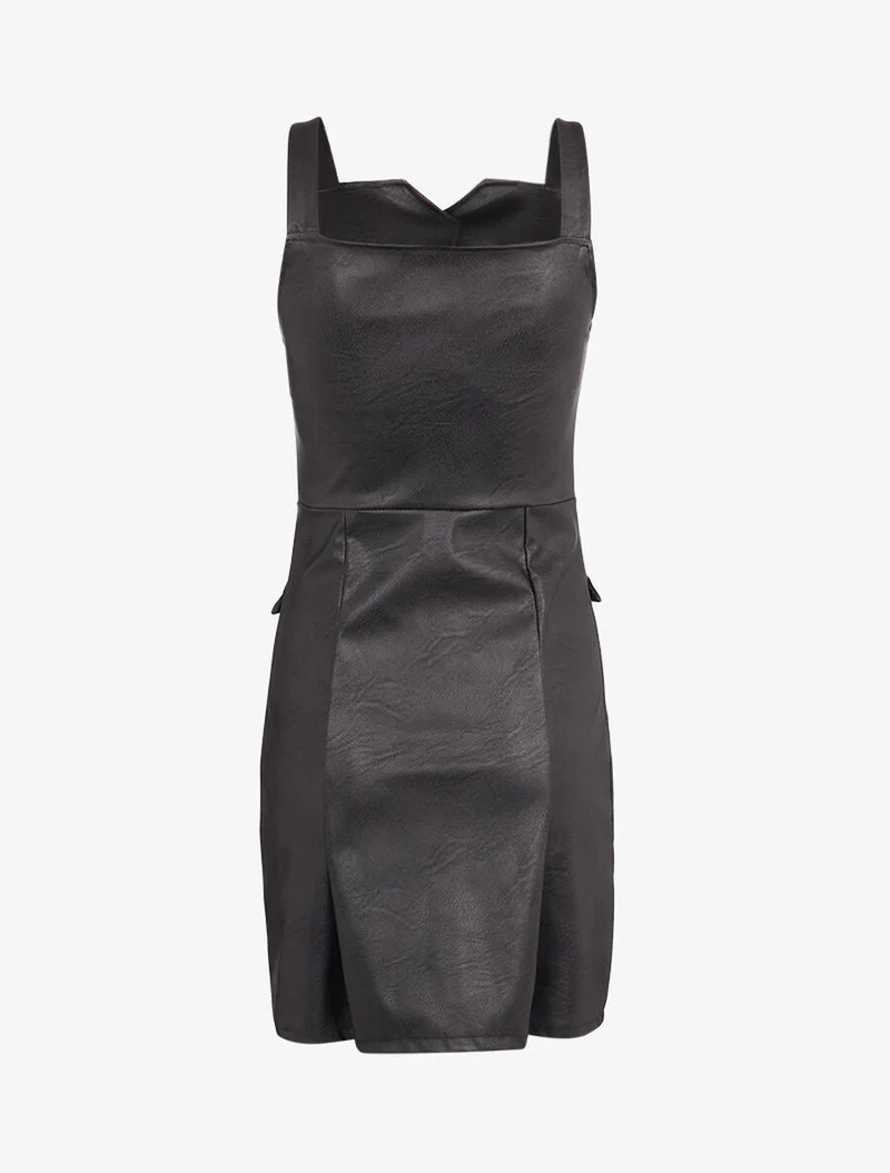 Ärmelloses Kleid in Lederoptik - Schwarz
