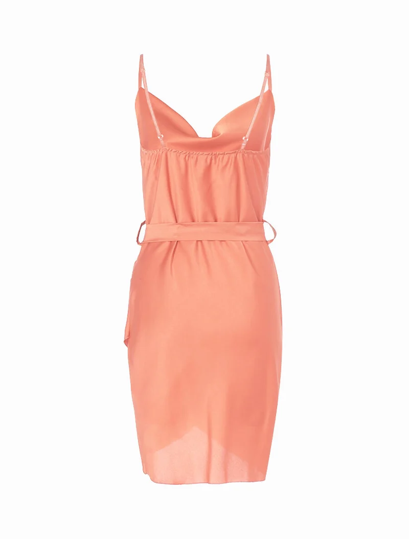 Wickelkleid aus Satin - Orange