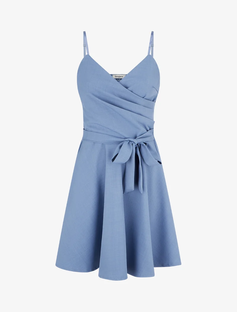 Unifarbenes Skaterkleid mit schmalen Trägern - Blau