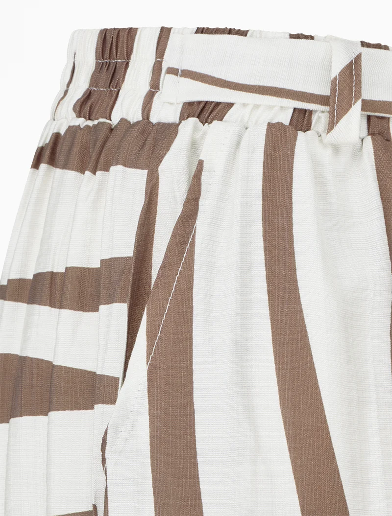 Weit geschnittene Hose mit elastischem Bund und grafischem Print - Braun