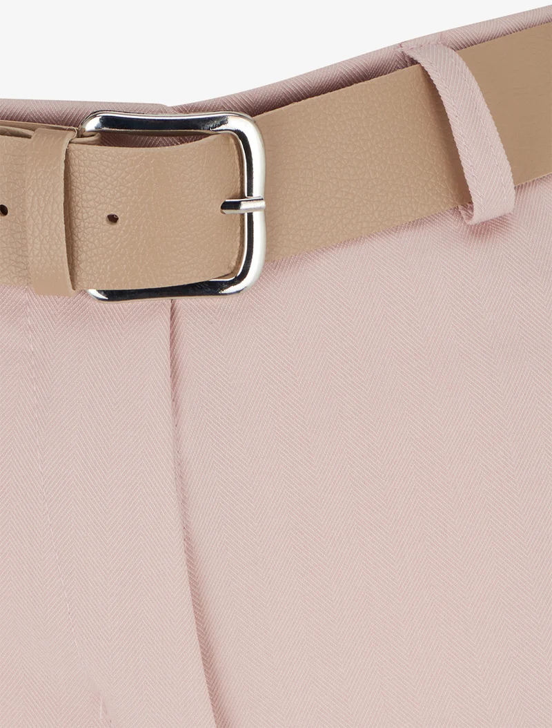 Gürtelte einfarbige Shorts mit Saum - Rose