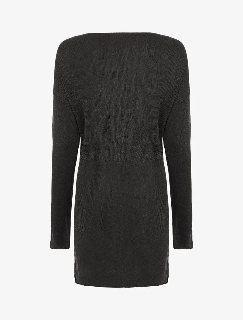 Pulloverkleid mit großen Taschen - Schwarz