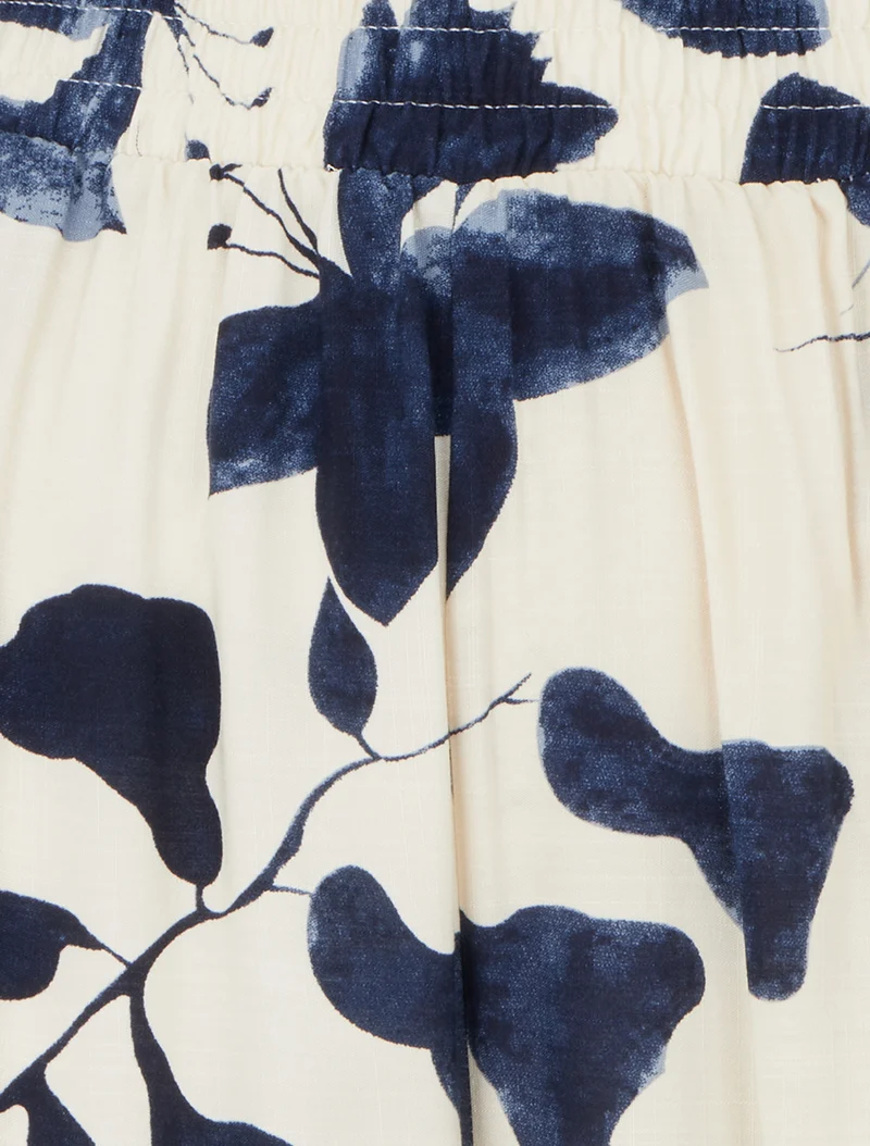 Gerade geschnittene Hose mit Blumenmuster - Marine
