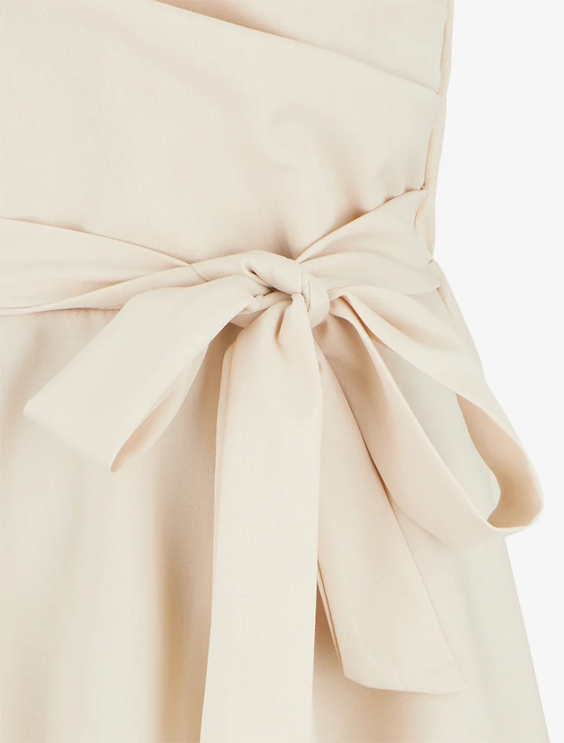 Unifarbenes Skaterkleid mit schmalen Trägern - Beige