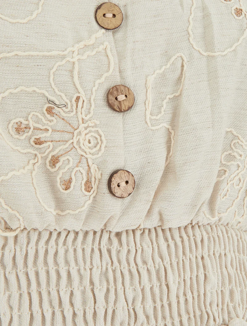 Elastisches, knielanges Kleid mit besticktem Brustteil - Beige