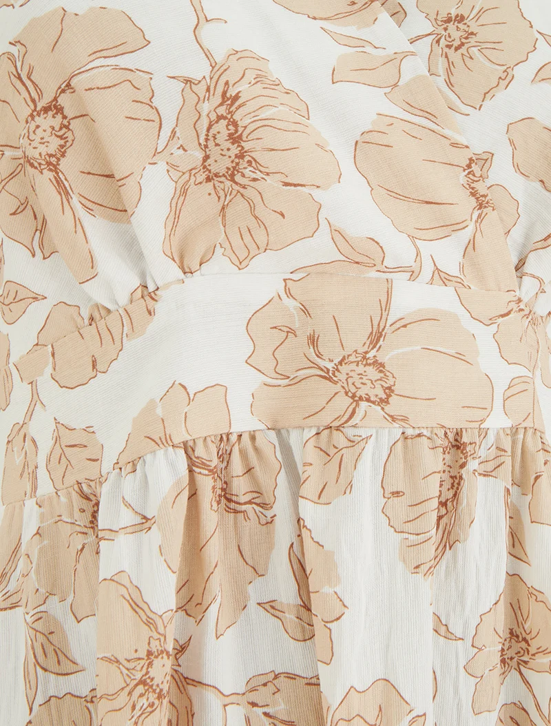 Rückenfreies, langes Kleid mit Blumenmuster - Beige
