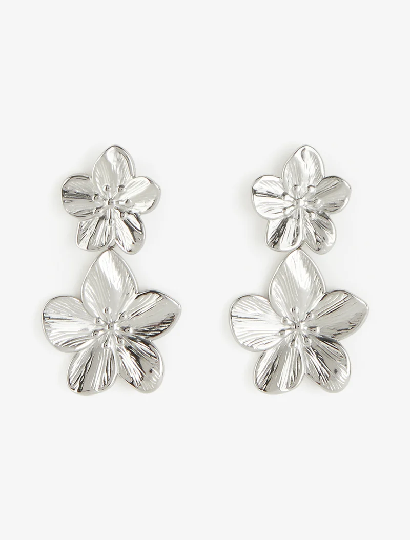 Hängende Ohrringe mit Blumenmotiv - Geld