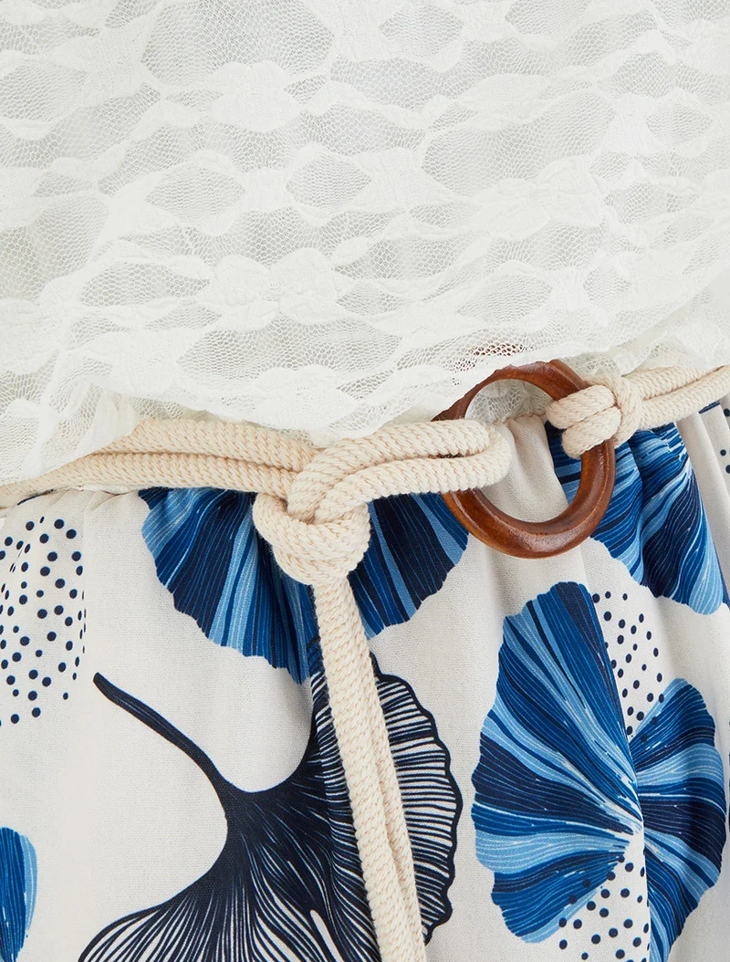 Ginko-bedruckter Overall mit Spitze am Oberteil - Marine