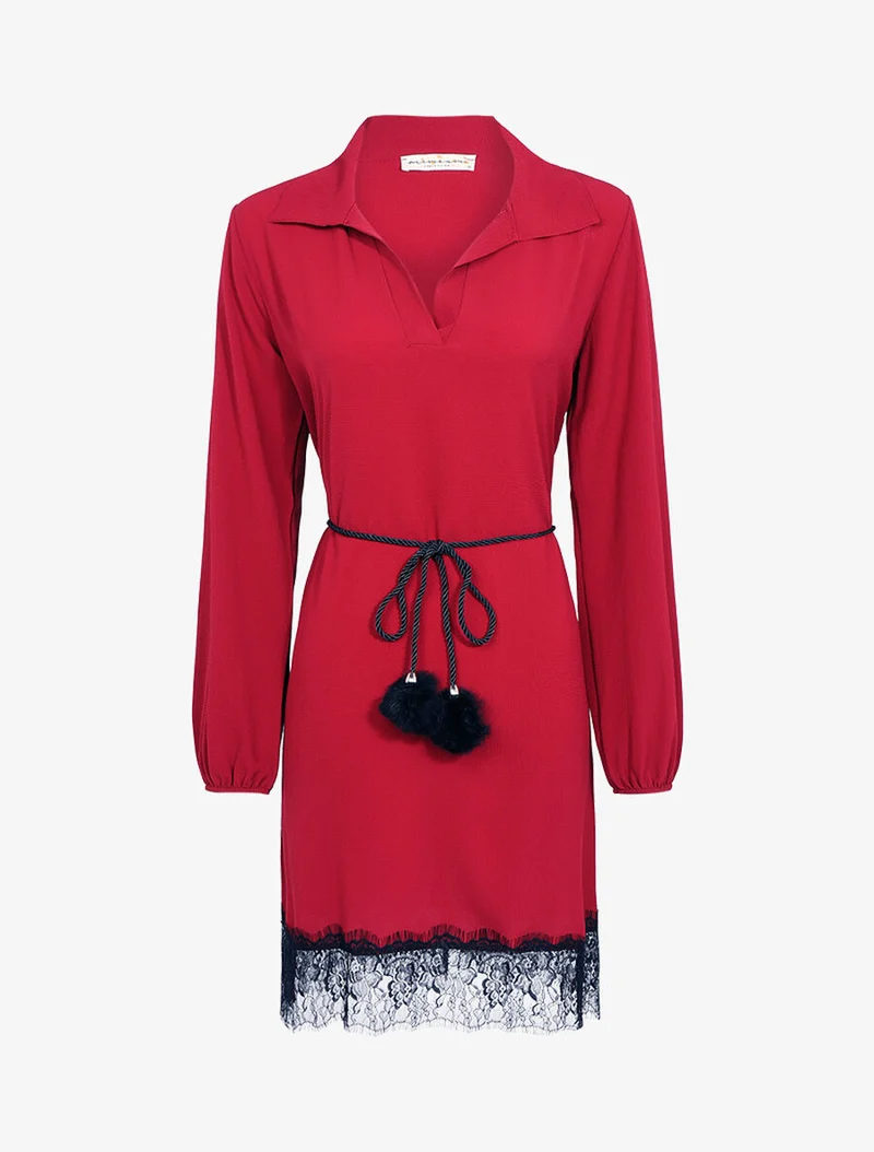 Kleid in Kreppoptik mit Spitzenbesatz - Bordeaux