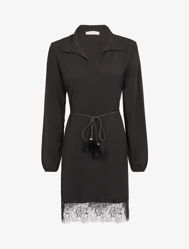 Kleid in Kreppoptik mit Spitzenbesatz - Schwarz