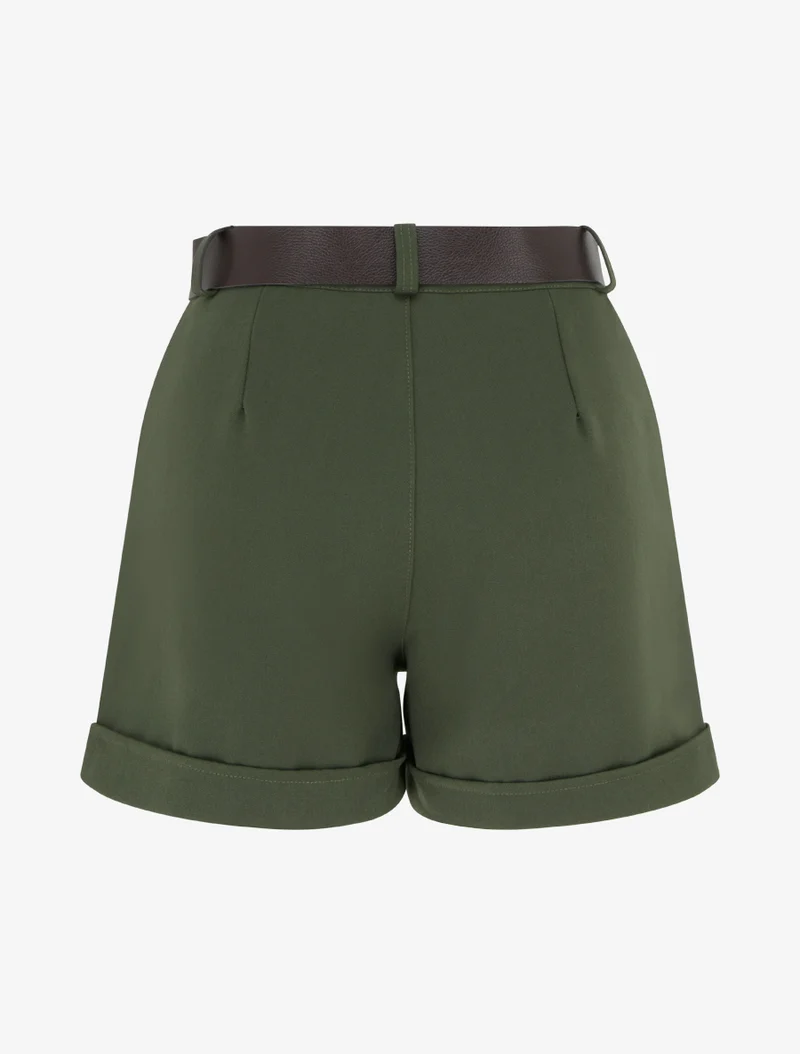 Gekrempelte Shorts mit Gürtel - Kaki