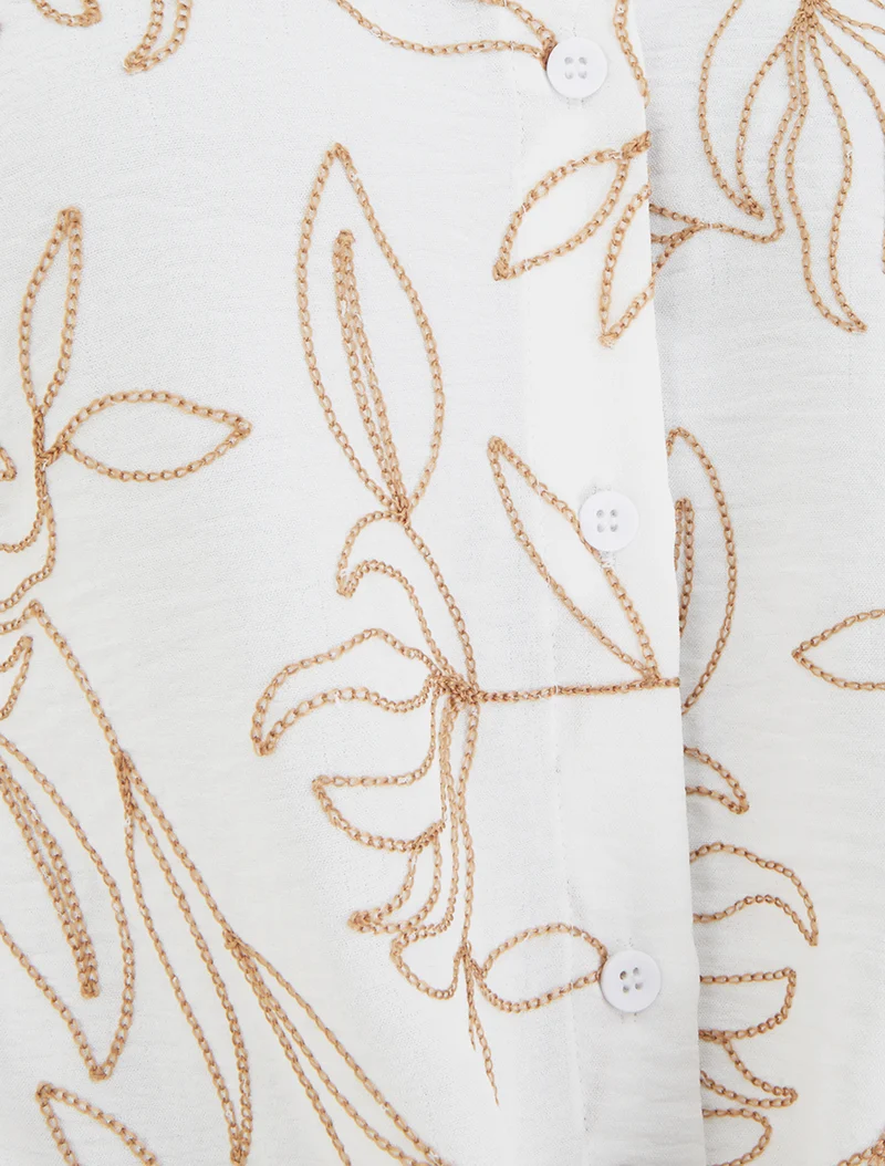 Bluse mit pflanzlichen Stickereien zum Binden - Ecru