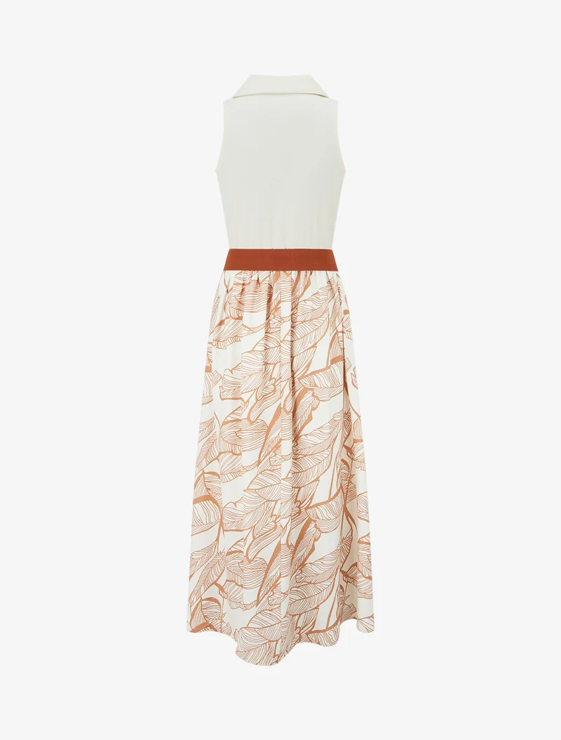 Langes Kleid mit Zierknöpfen und Blätterdruck - Kamel
