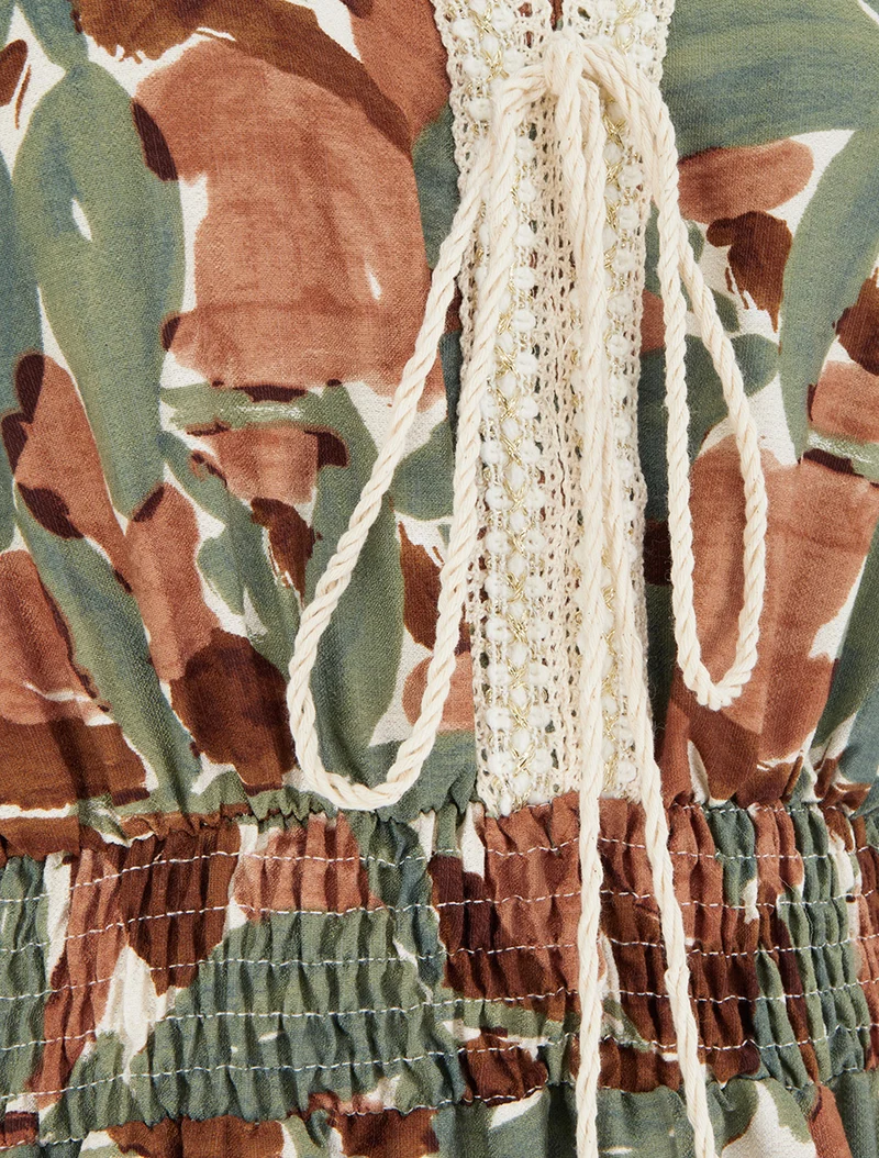Kleid mit stilisiertem Druck und Häkelkragen - Kaki