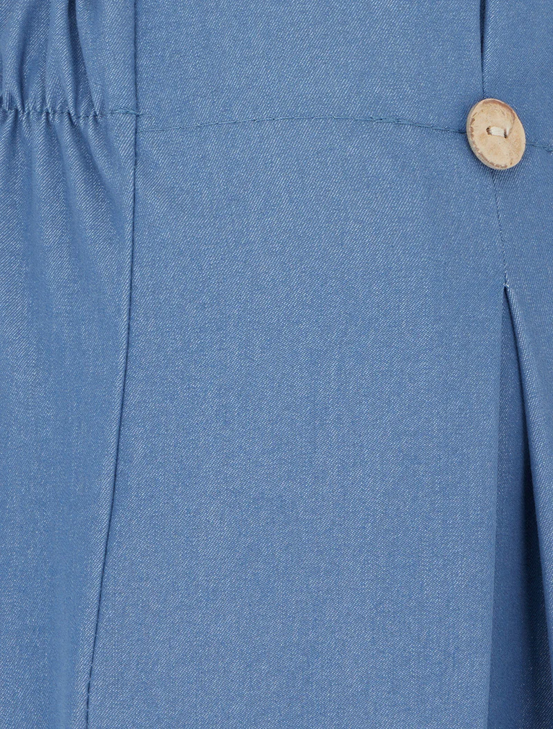 Einfarbige, fließende Marlenehose mit Knöpfen. - Blau