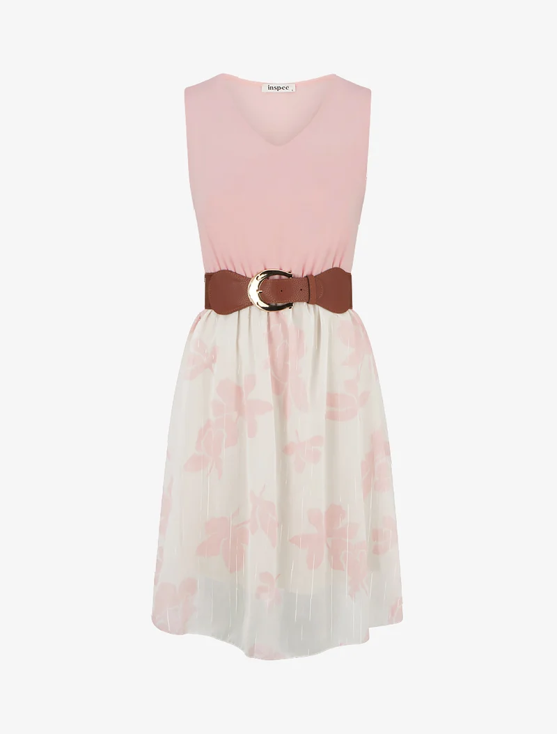 Ausgestelltes Kleid mit Blumenmuster - Rose