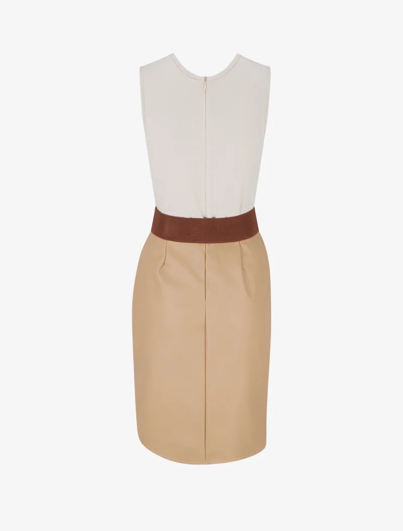 Zweimaterialiges Kleid mit V-Ausschnitt - Beige
