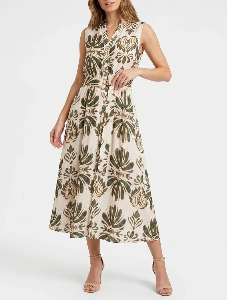 Langes Kleid mit Ikat-Print und dekorativen Knöpfen - Grün