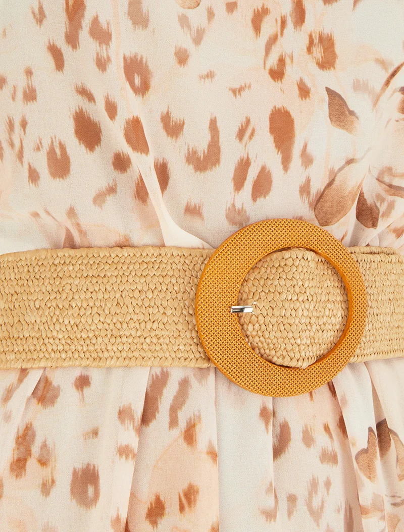 Kleid mit Flügelärmeln im Leoparden- und Blumenmuster. - Kamel