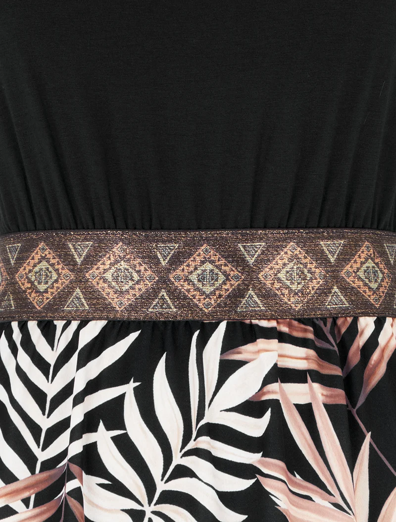 Kleid mit Blattdruck und stilisierten Trägern - Schwarz