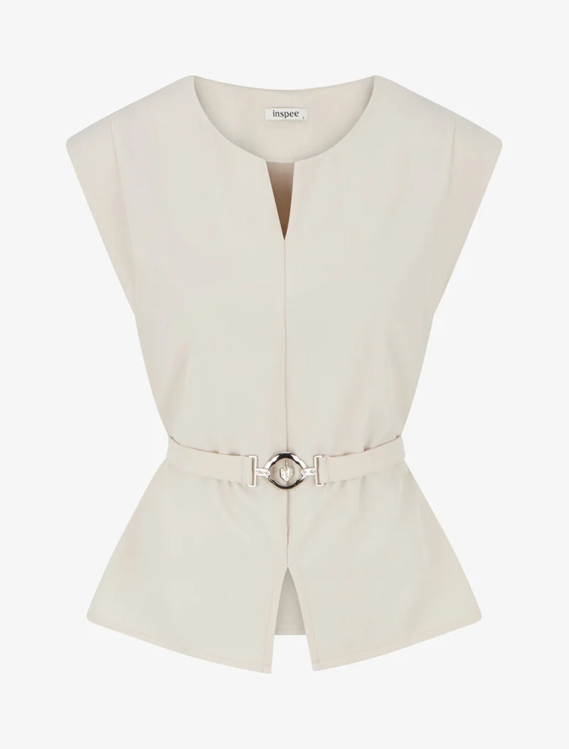Ärmelloses Top mit Schmuckeinsatz. - Beige