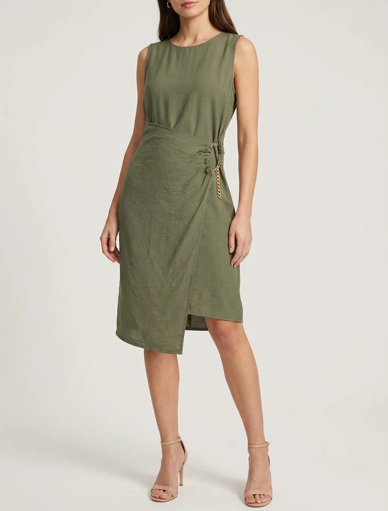 Langes einfarbiges Kleid mit Kettendetail - Kaki