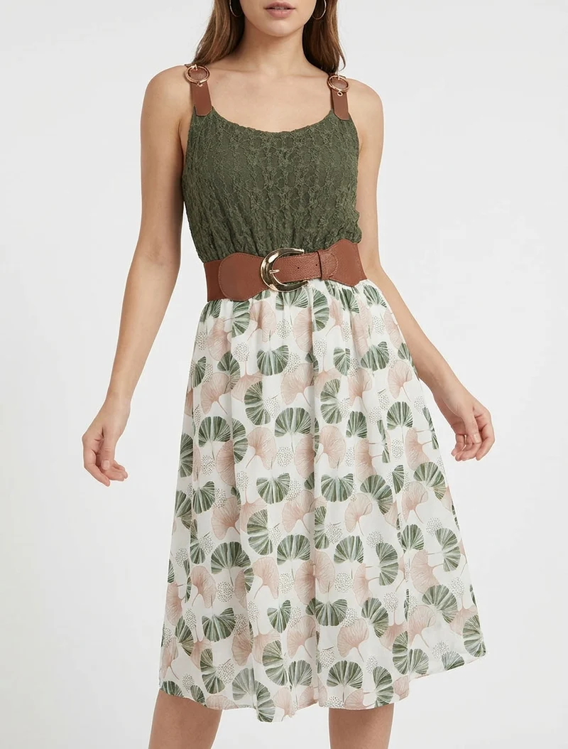 Midikleid mit Ginkgo-Print und Kunstlederträgern - Kaki