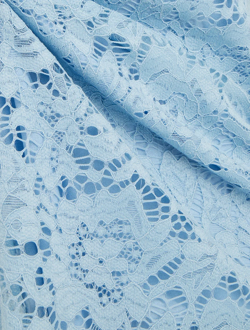 Spitzenoberteil mit kurzen Ärmeln - Himmelblau