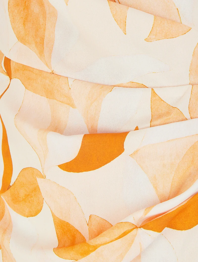 Ärmelloses Wickelkleid mit Blätterdruck - Orange