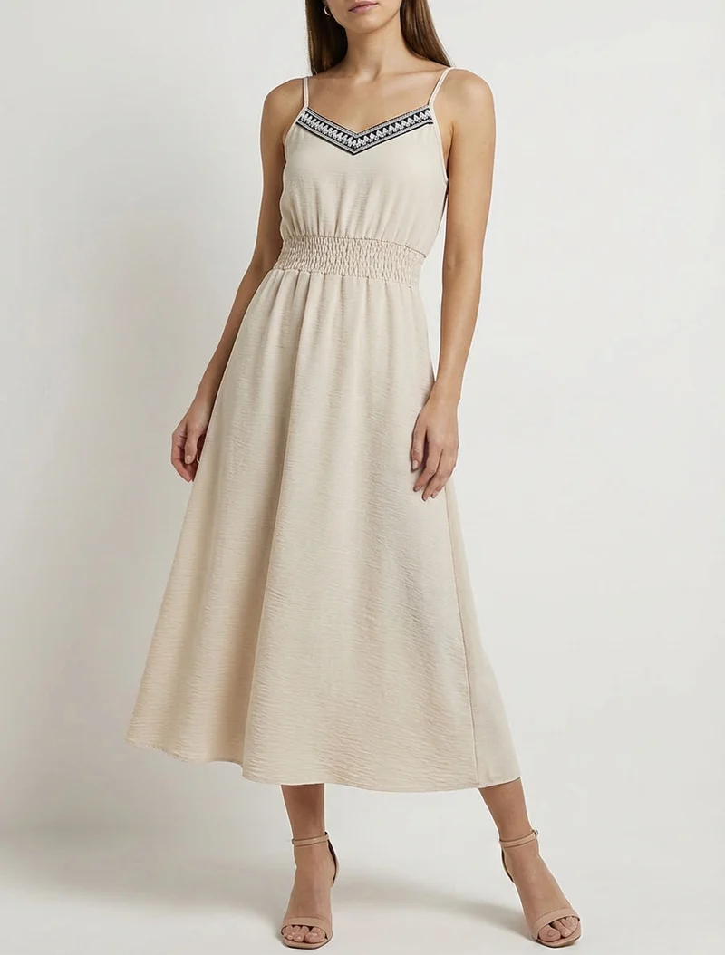 Langes einfarbiges Kleid mit elastischer Taille - Beige
