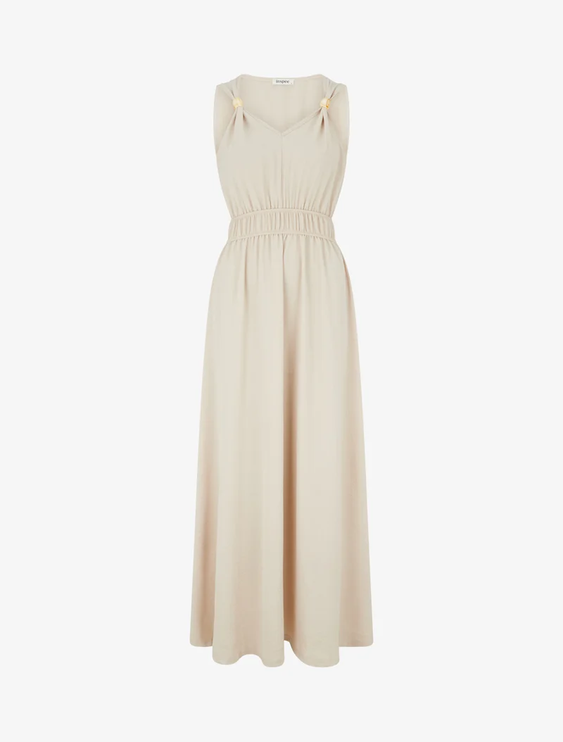 Einfarbiges Kleid mit Holzkugelbesatz - Beige