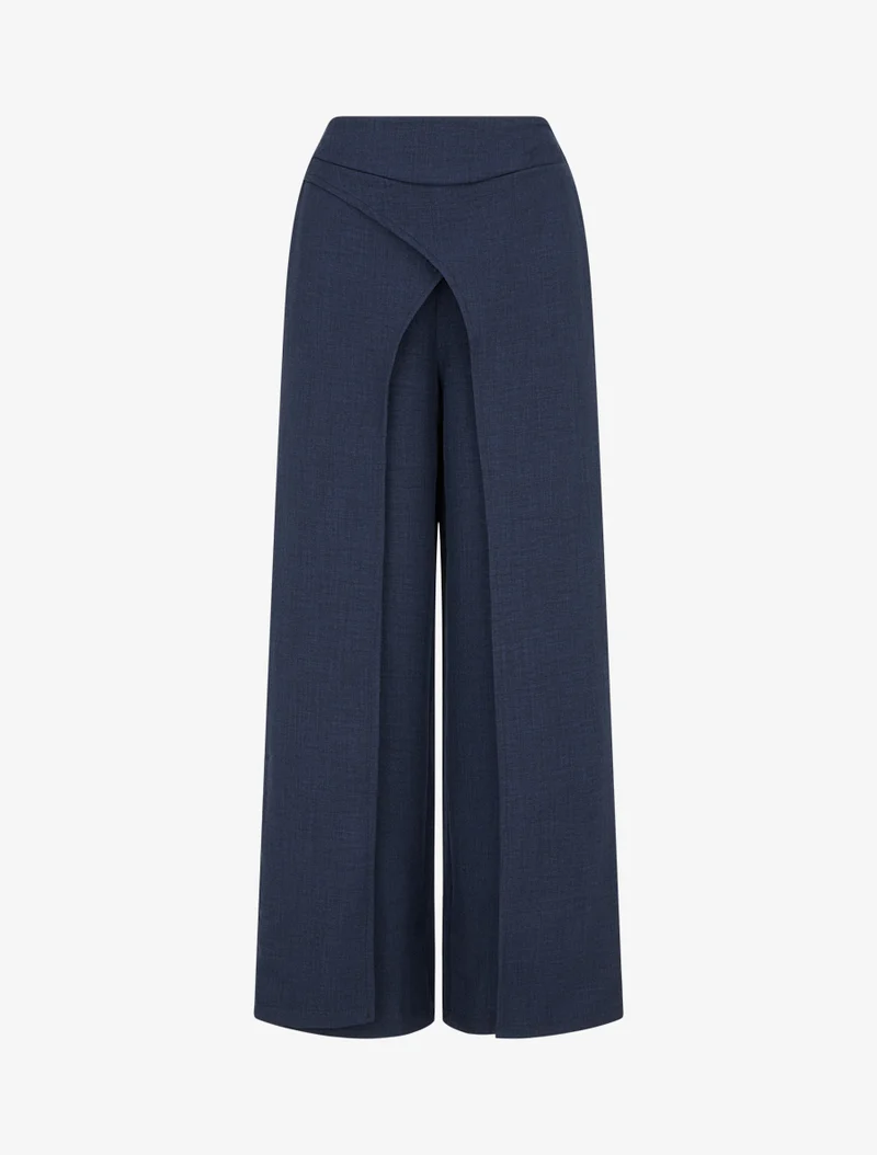Gerade geschnittene Hose in Leinenoptik mit doppelten Einsätzen. - Marine