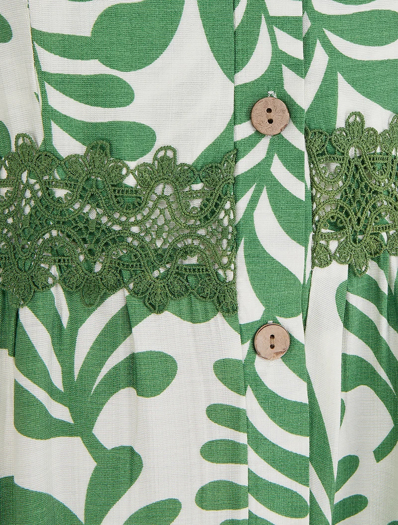 Ausgestelltes Kleid mit Fantasiemuster - Grün