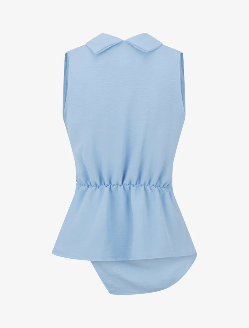 Ärmelloses drapiertes Top mit Knöpfen - Himmelblau