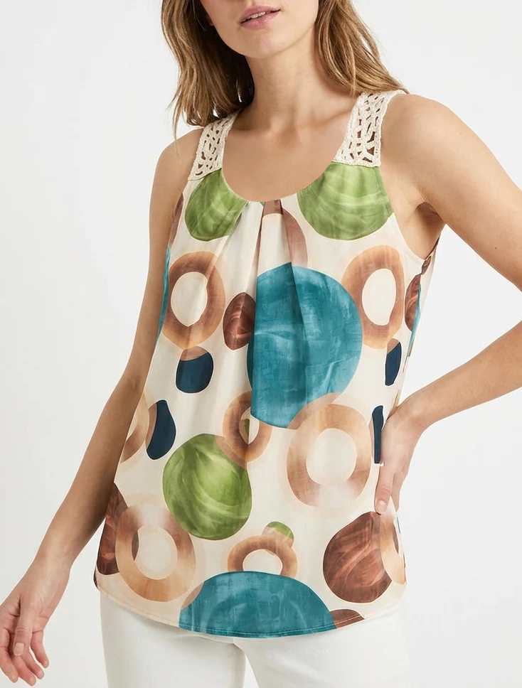 Grafisches Print-Top mit Häkeleinsatz - Entenblau