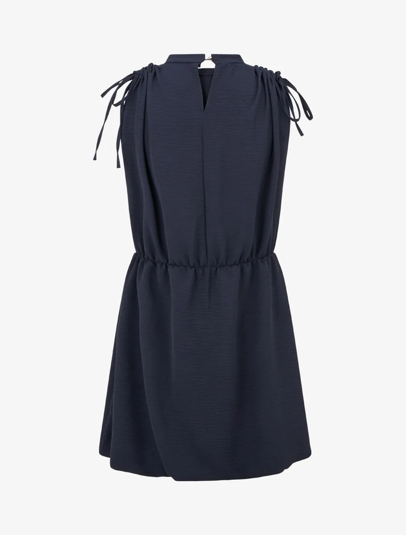 Ärmelloses, ausgestelltes Kleid mit gerafften Schultern - Marine