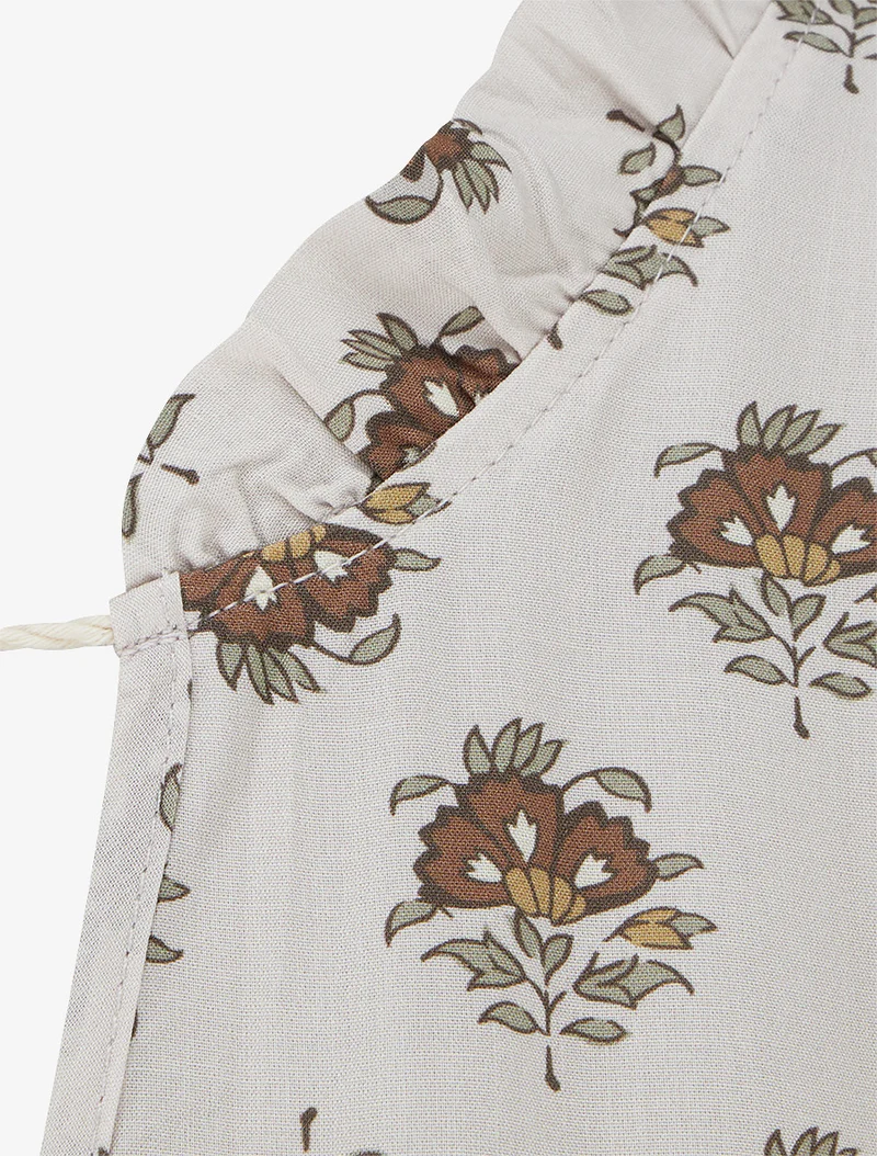 Ärmelloses langes Kleid mit Blumen-Patchwork. - Maulwurf