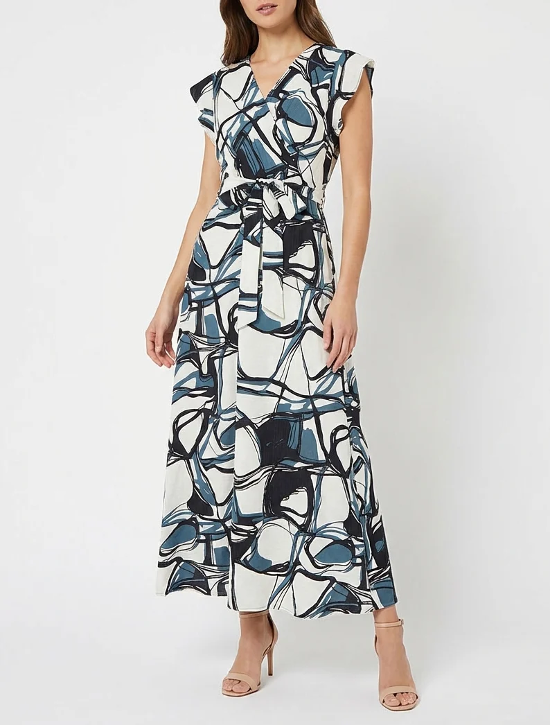 Langes Kleid mit ausgestelltem Schnitt und Fantasiemuster - Blau/weiß