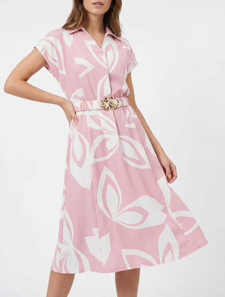 Gerades Kleid mit Gürtel - Rose