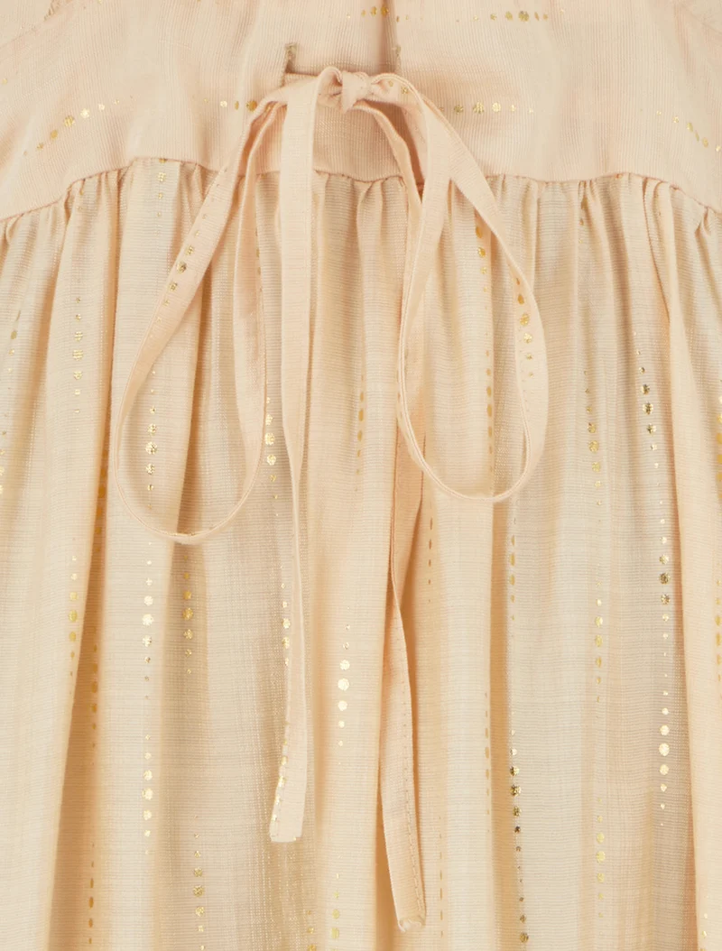 Einfarbiges elastisches Kleid mit schimmerndem Detail - Lachsrosa