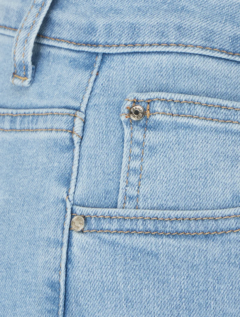 Weit geschnittener Bermuda mit hoher Taille - Blau