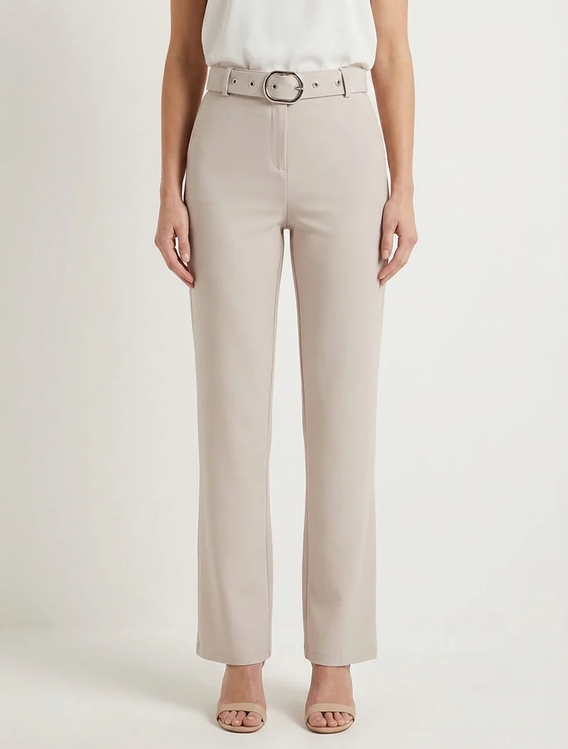 Gerade Hose mit Gürtel - Beige