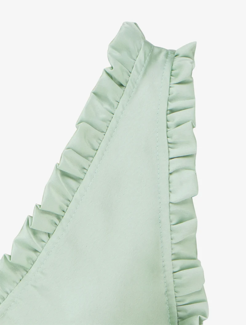 Ärmelloses Satin-Top mit Rüschenkragen - Wassergrün