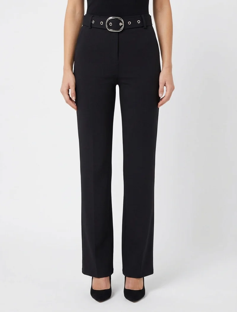 Gerade Hose mit Gürtel - Schwarz