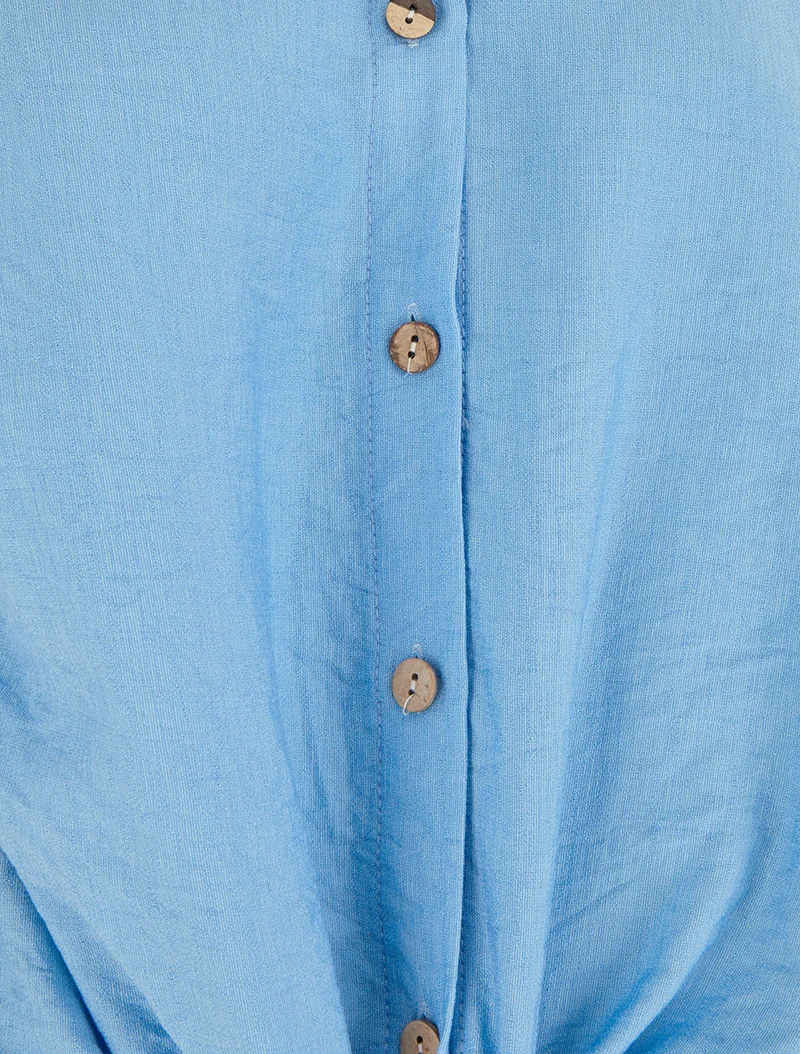 Weit geschnittenes Kurzarm-Knotenshirt - Himmelblau