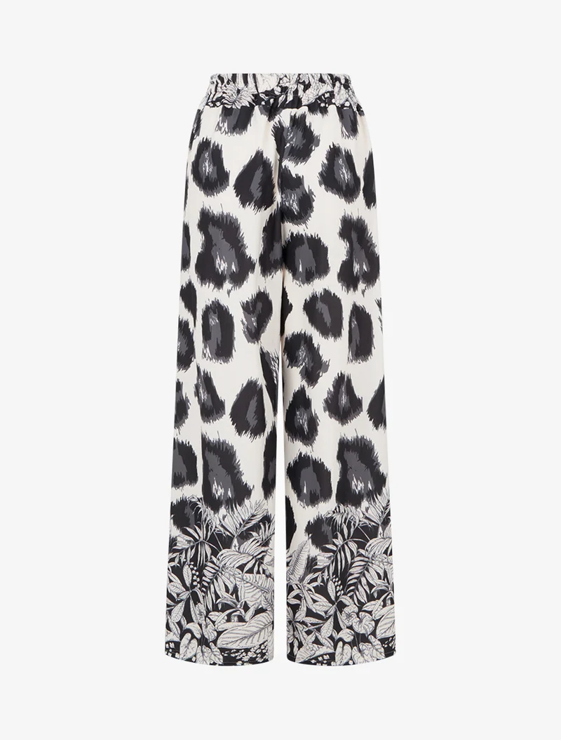Weit geschnittene Hose mit fantasievollem Leopardenmuster - Schwarz