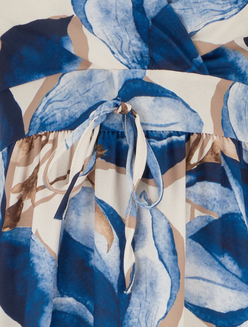 Langes Kleid mit elastischem Rücken und Blumenmuster - Marine